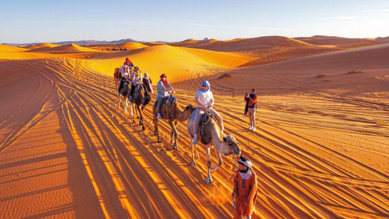 Aladdin Merzouga Camp Ngoại thất bức ảnh