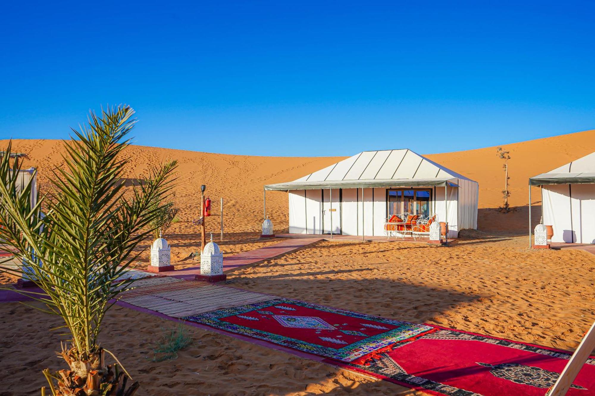 Aladdin Merzouga Camp Ngoại thất bức ảnh